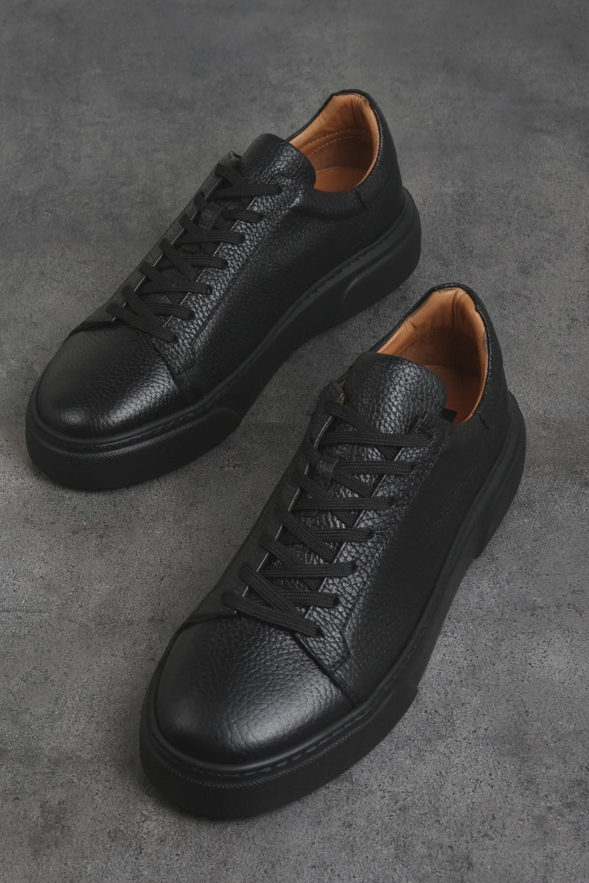 Black Pebble Grains Men's Sneaker